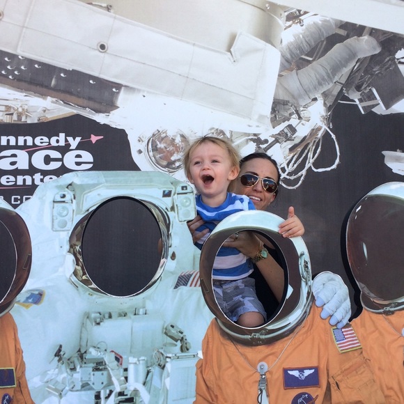 I’d Ship to Moon for You - Picture 1 of 1